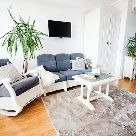 By The Lake Apartment Cluj-Napoca