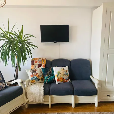 Apartament By The Lake *