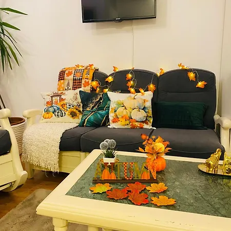 Apartament By The Lake *